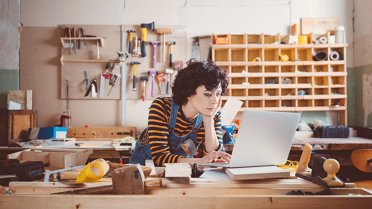 7 tips for using email to grow your side hustle